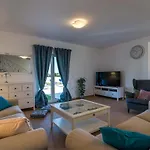 House Goran 2095 *