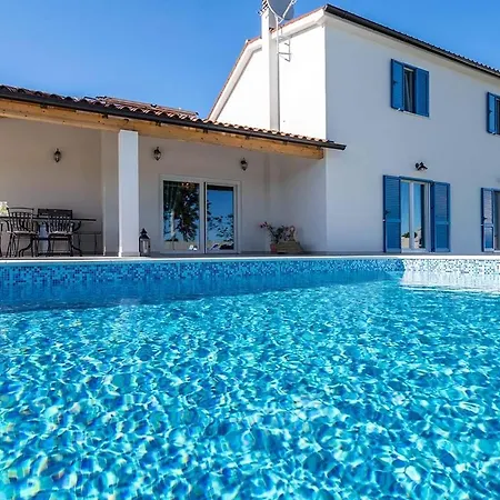 بيت للعطل House Goran 2095 Juršići