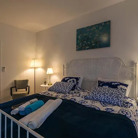 بيت للعطل House Goran 2095