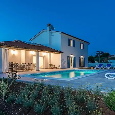 House Goran 2095 بيت للعطل Juršići