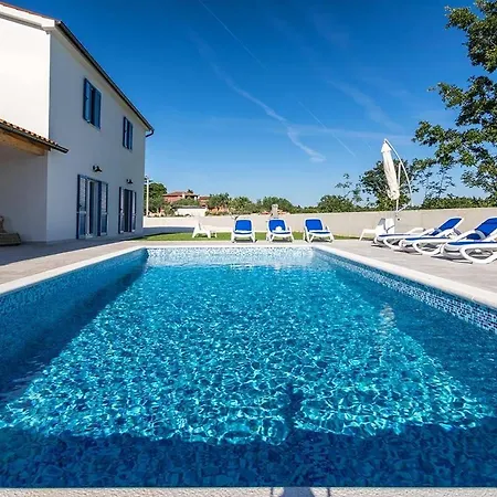 House Goran 2095 * Jursici